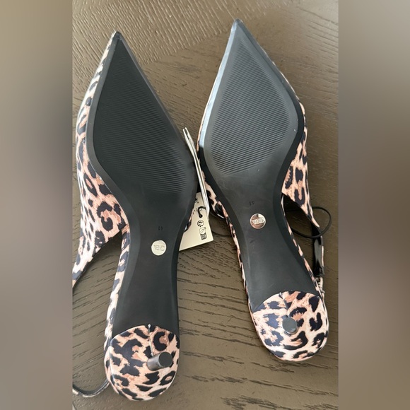 Leopard Print Slingback Heels - Picture 4 of 4